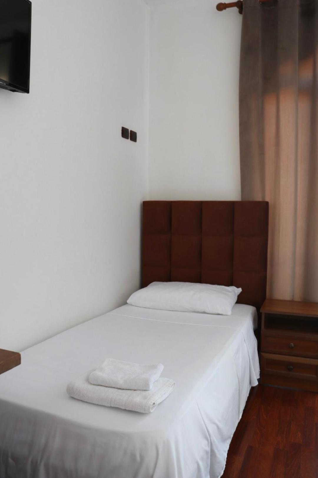 Grand Hotel กรูเยอ ภายนอก รูปภาพ